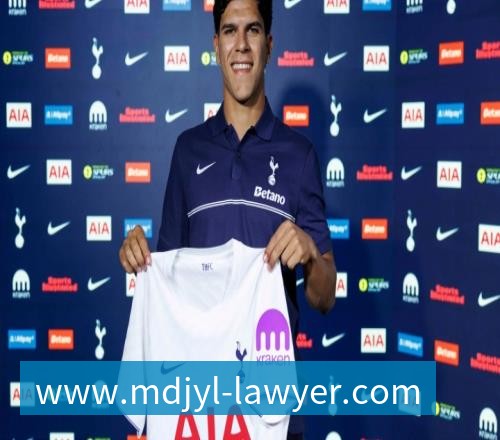 米兰体育记者:由于引进奥多涅斯失败,维拉已经将引援目标转向托迪博